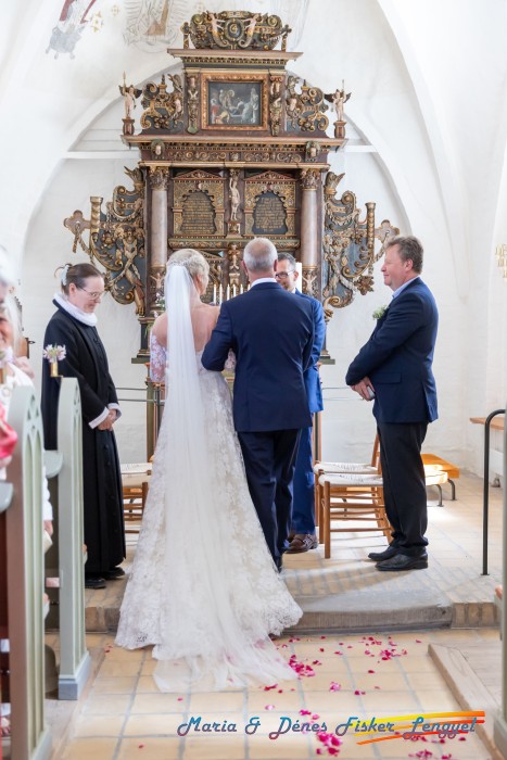kirke maria denes