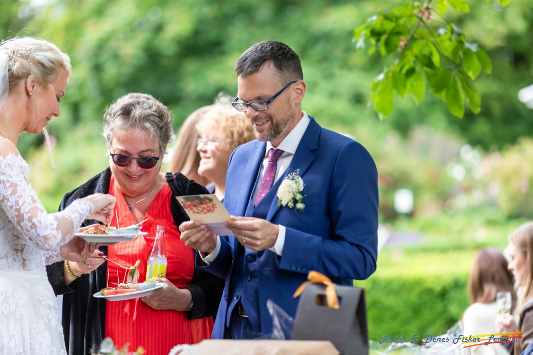 reception maria denes