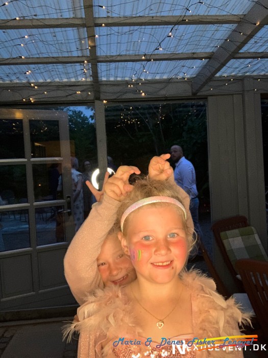 selfie maria denes